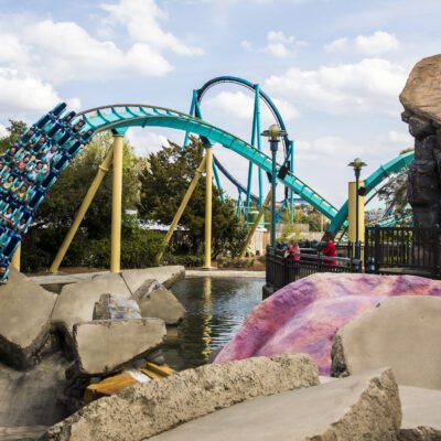 Seaworld Kraken Rollercoaster closeup